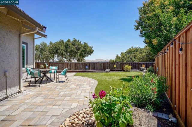 2132 Rock Pass Pl, Martinez, CA 94553