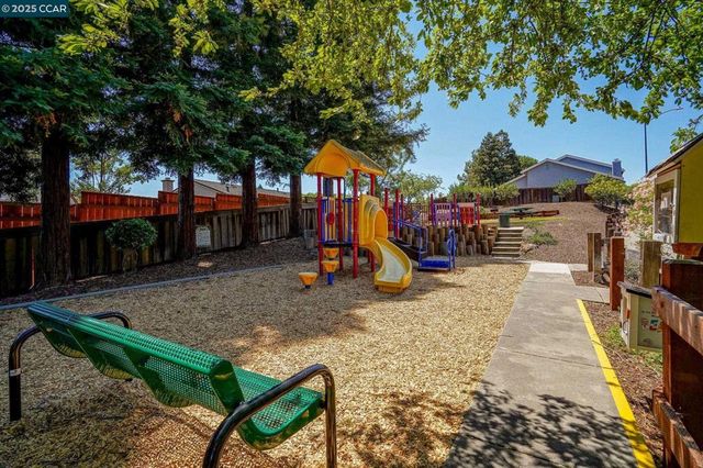 2132 Rock Pass Pl, Martinez, CA 94553