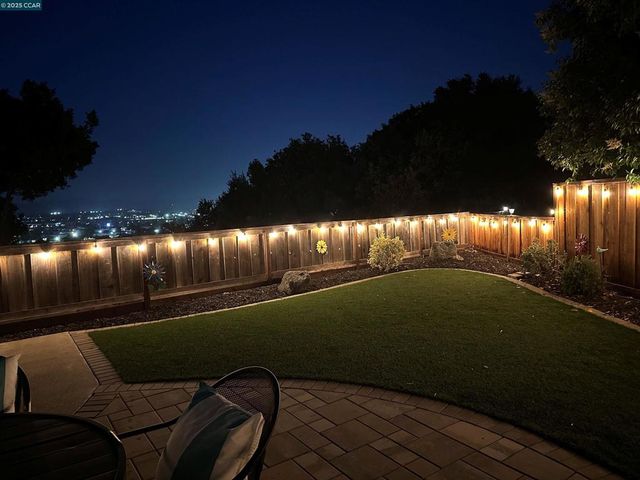 2132 Rock Pass Pl, Martinez, CA 94553
