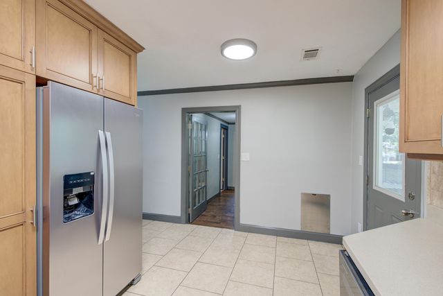 928 Leonard Drive, Johns Island, SC 29455