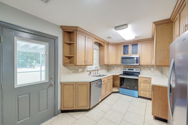 928 Leonard Drive, Johns Island, SC 29455