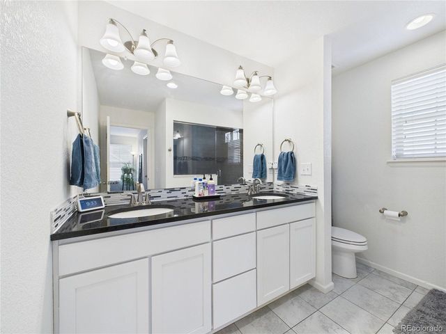 10541 Racine Way, Commerce City, CO 80022