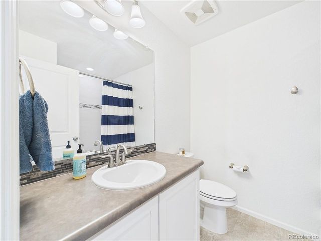 10541 Racine Way, Commerce City, CO 80022