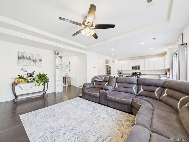 10541 Racine Way, Commerce City, CO 80022