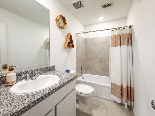 1627 Cattle Drive Lane, Crandall, TX 75114