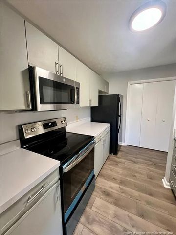 679 Bartons Landing Place 6, Fayetteville, NC 28314