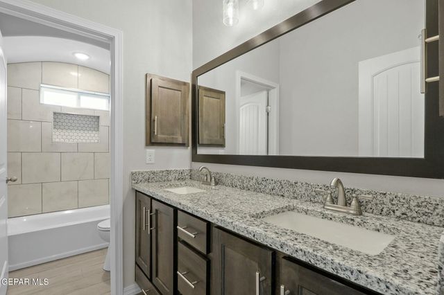 14333 Steve Joyce Parkway, El Paso, TX 79928