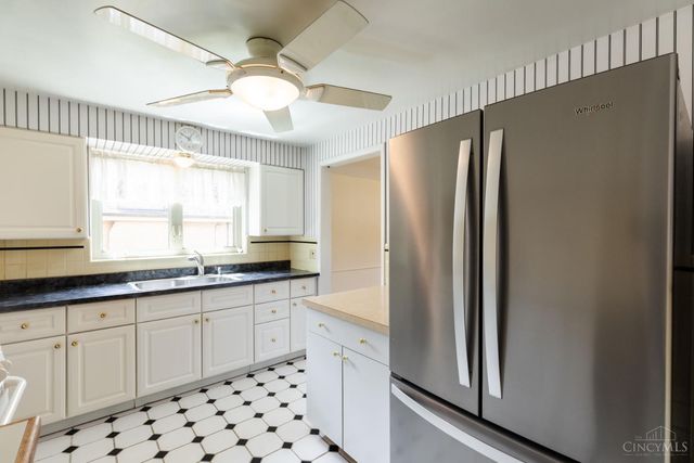 7808 Colton Lane, Deer Park, OH 45236