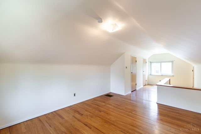 7808 Colton Lane, Deer Park, OH 45236