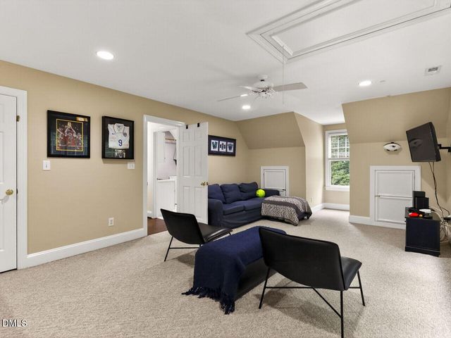 304 Rhododendron Drive, Chapel Hill, NC 27517