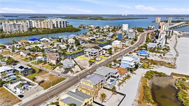 8223 Estero BLVD, Fort Myers Beach, FL 33931
