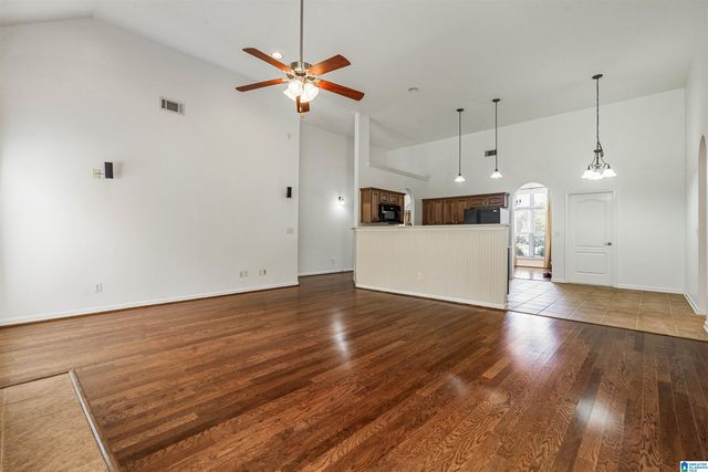 101 OXMOOR PLACE, Birmingham, AL 35211