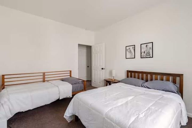 2114 W Humble Avenue, Baytown, TX 77520