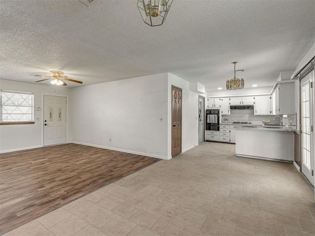 8012 S Villa Avenue, Oklahoma City, OK 73159