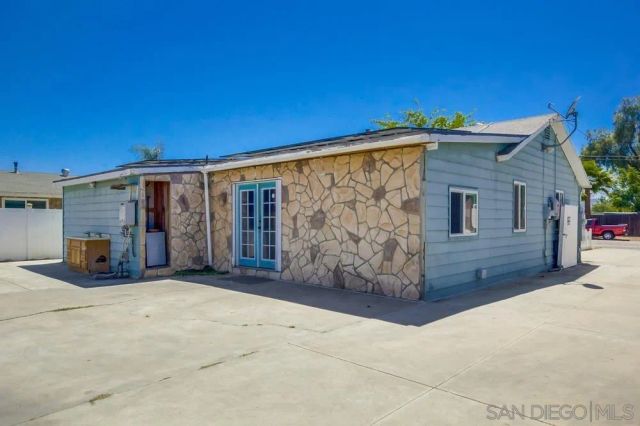 8749 Cottonwood Avenue, Santee, CA 92071