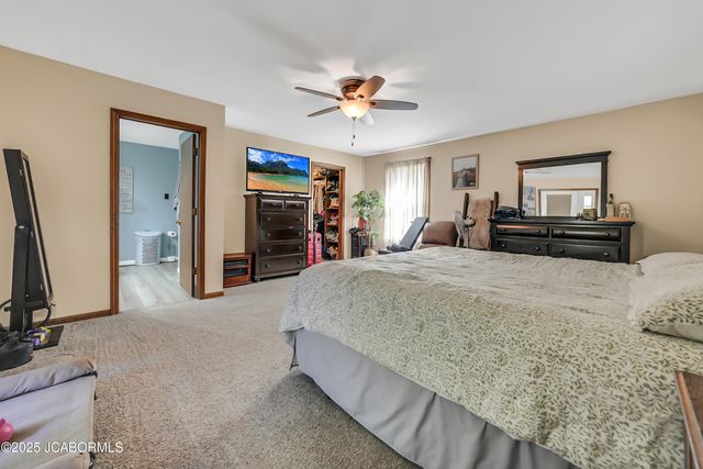 60516 KRATZER ROAD, California, MO 65018