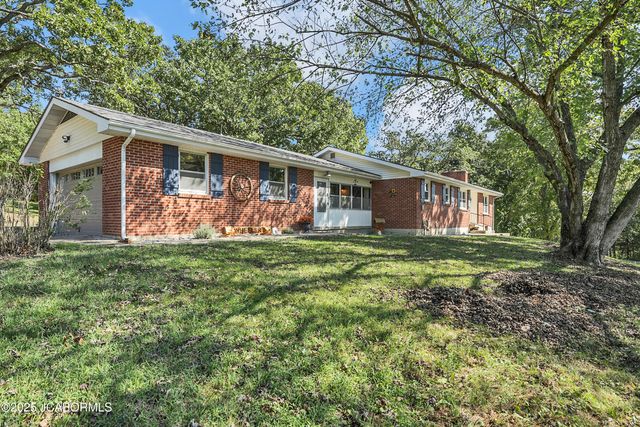 60516 KRATZER ROAD, California, MO 65018