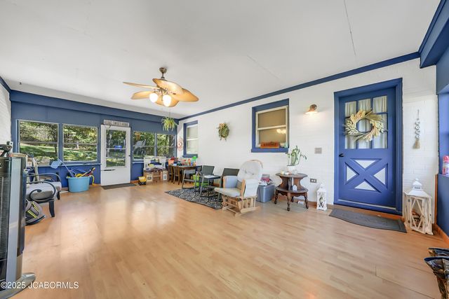 60516 KRATZER ROAD, California, MO 65018