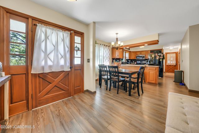 60516 KRATZER ROAD, California, MO 65018