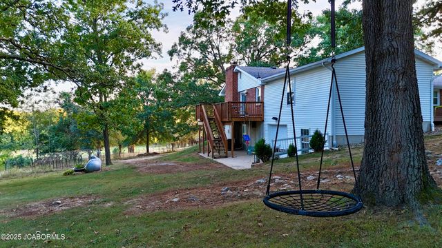 60516 KRATZER ROAD, California, MO 65018