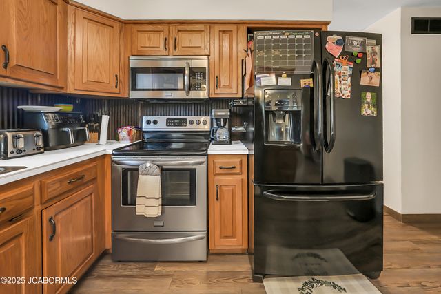 60516 KRATZER ROAD, California, MO 65018