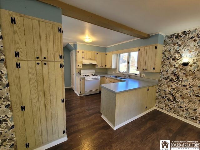 151 Avalon Boulevard, Ellicott, NY 14701