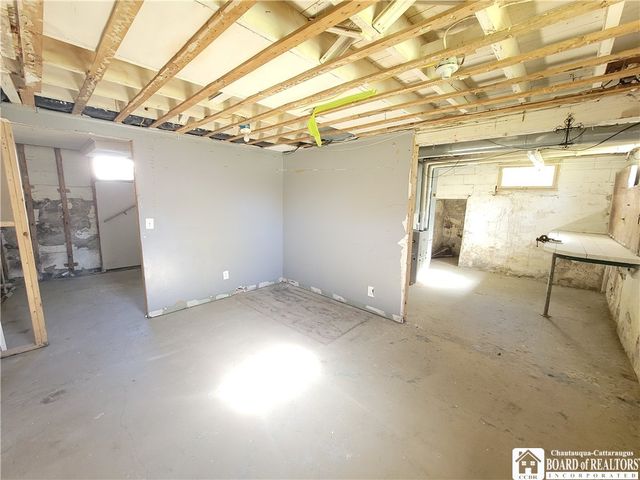 151 Avalon Boulevard, Ellicott, NY 14701