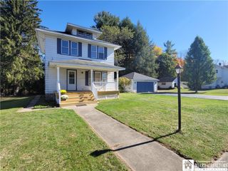 151 Avalon Boulevard, Ellicott, NY 14701