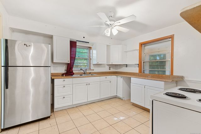 176 Hancock Street, Meriden, CT 06451