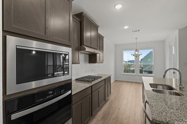 3201 Crosby Creek, Schertz, TX 78108