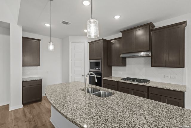 3201 Crosby Creek, Schertz, TX 78108