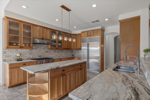 23600 Pedernales Canyon TRL, Spicewood, TX 78669