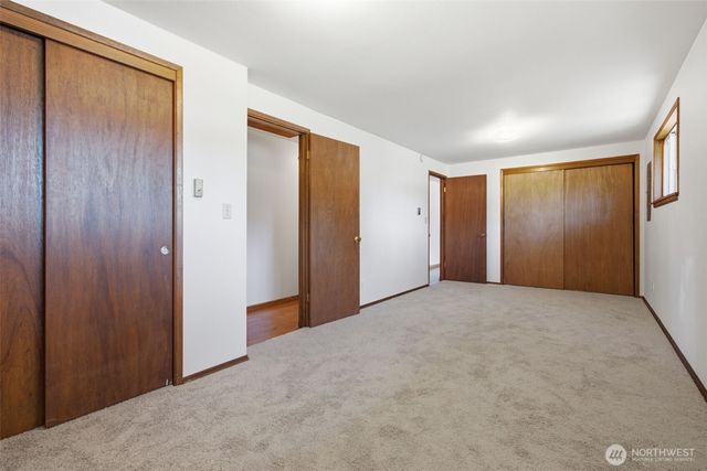 8527 9th Avenue SE, Everett, WA 98208