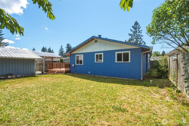 8527 9th Avenue SE, Everett, WA 98208