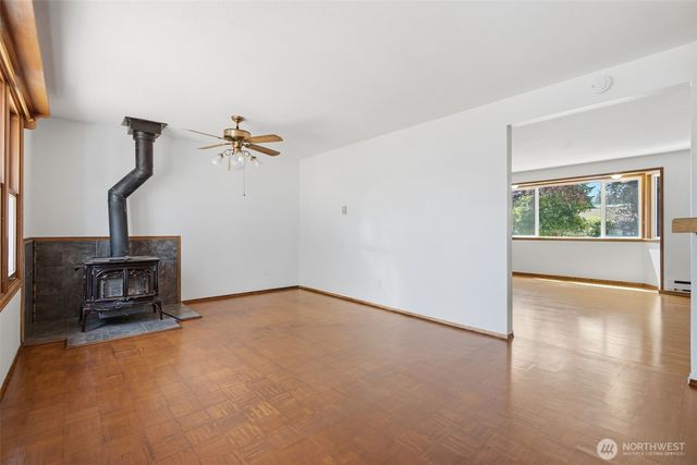 8527 9th Avenue SE, Everett, WA 98208