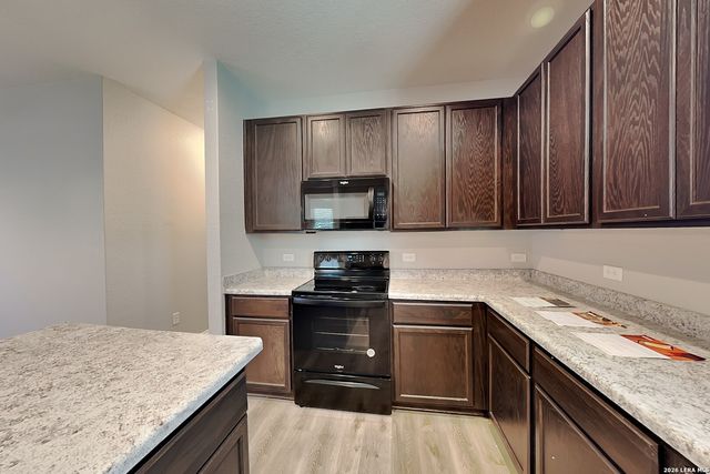 9411 Sandy Ridge Way, San Antonio, TX 78239