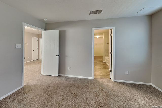 9411 Sandy Ridge Way, San Antonio, TX 78239