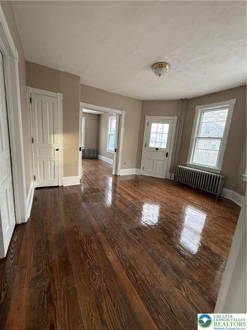 170 Whitfield Street Floor 1, Nazareth Boro, PA 18064