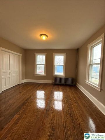 170 Whitfield Street Floor 1, Nazareth Boro, PA 18064