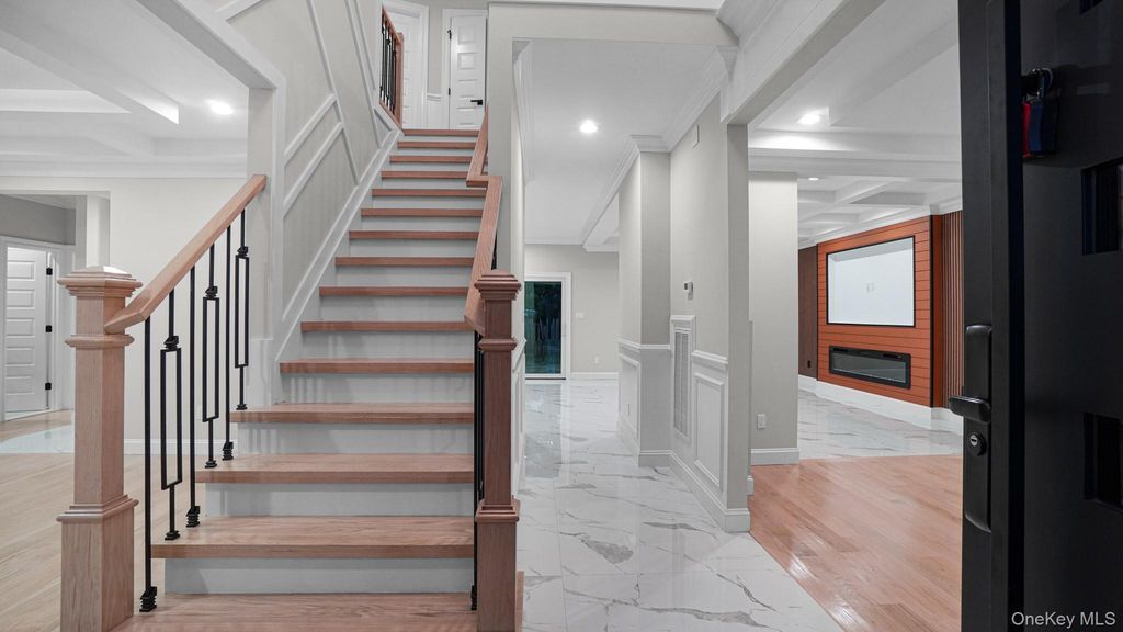 940 Southern Drive, Franklin Square, NY 11010 — photo 4