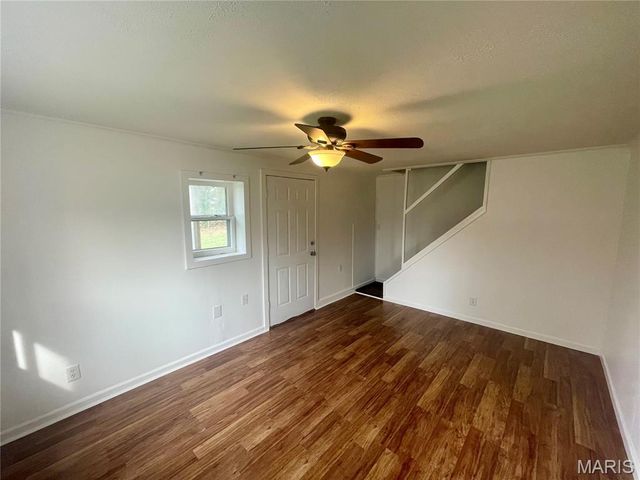 5948 Valley View Road, Bloomsdale, MO 63627