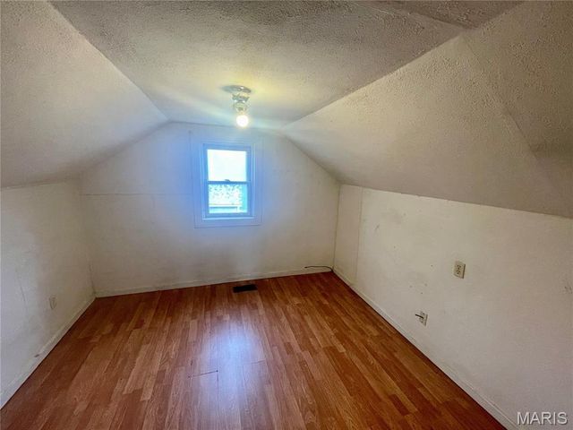 5948 Valley View Road, Bloomsdale, MO 63627