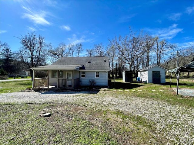 5948 Valley View Road, Bloomsdale, MO 63627