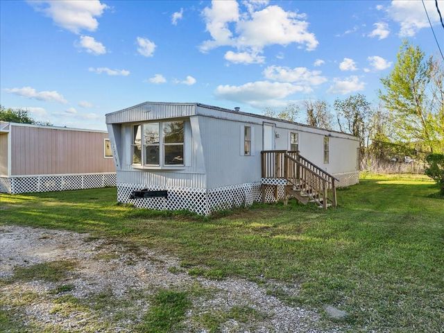 13434 24th Street, Santa Fe, TX 77510