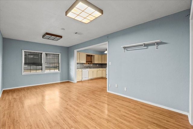 13434 24th Street, Santa Fe, TX 77510