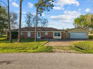13434 24th Street, Santa Fe, TX 77510