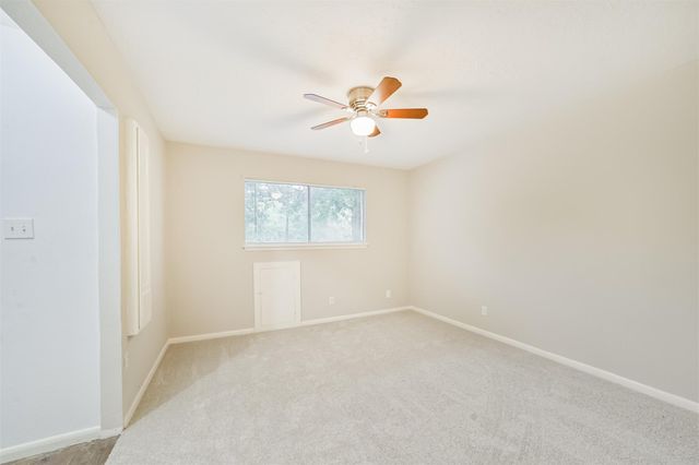 912 Brook Forest Drive, Conroe, TX 77385