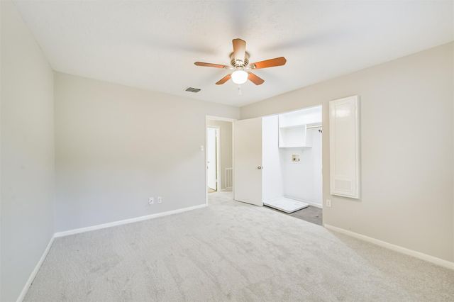 912 Brook Forest Drive, Conroe, TX 77385
