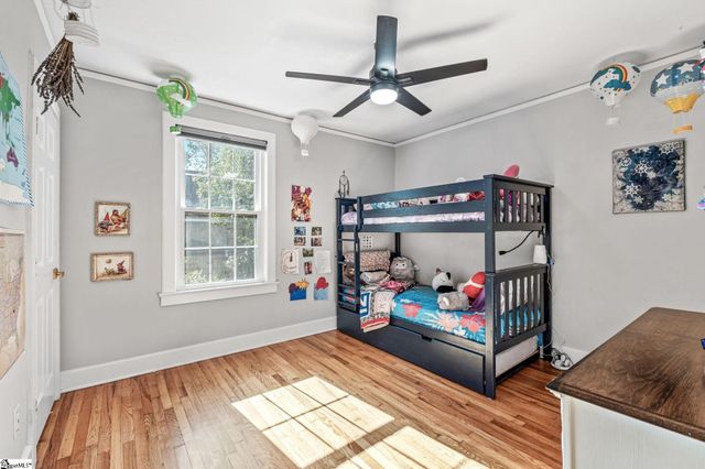 513 Summit Drive, Greenville, SC 29609