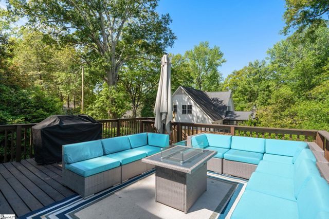 513 Summit Drive, Greenville, SC 29609